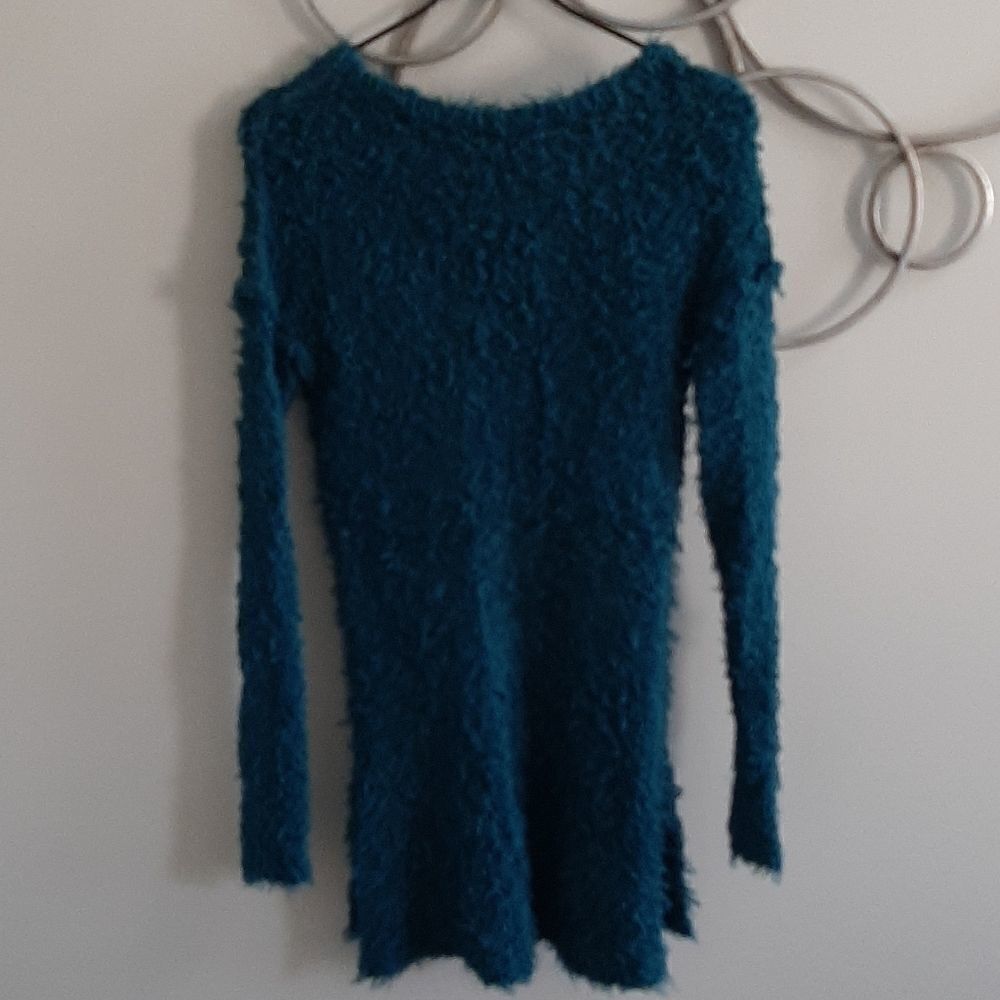NWOT Urban Outfitters Kimichi Blue sweater - Picture 2 of 5